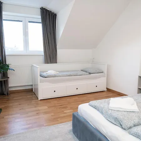 Vyskoc Na Hory Apartamento *