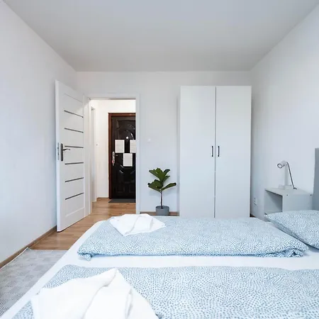 Vyskoc Na Hory Apartamento Nová Lesná