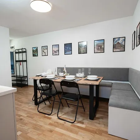 Vyskoc Na Hory Apartamento *